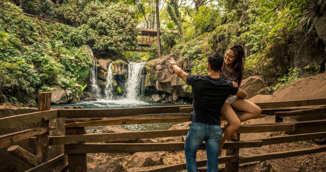 Senderismo en el Parque Nacional Barranca del Cupatitzio: Naturaleza en su máxima expresión